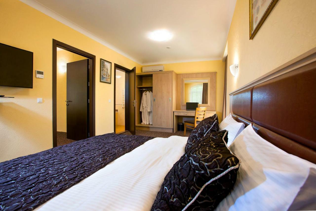 Grand Otrada Hotel Resort & Spa Odessa Zewnętrze zdjęcie