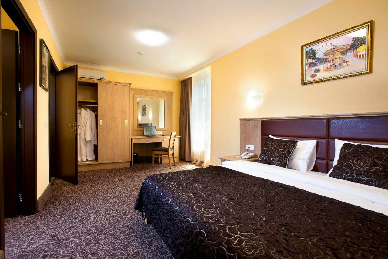 Grand Otrada Hotel Resort & Spa Odessa Zewnętrze zdjęcie